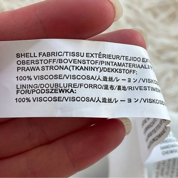 NWT moon river Centaurea Floral Shorts white and blue high waist viscose size S - Picture 2 of 10